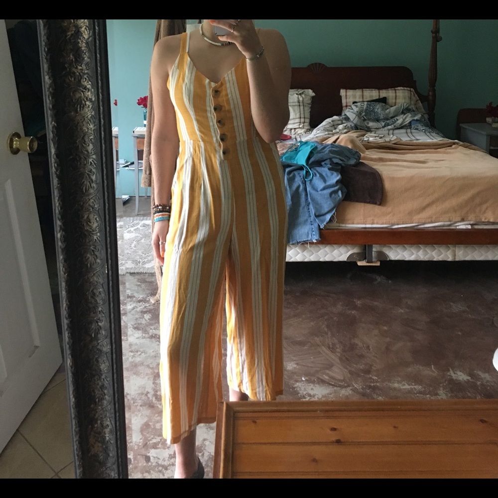 Yellow linen striped PacSun jumpsuit